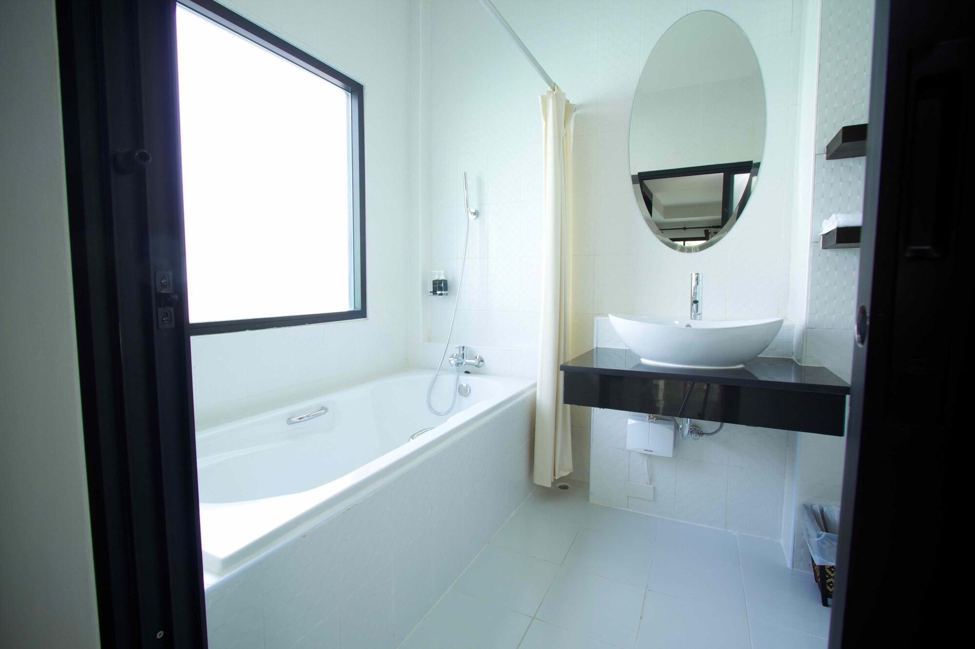 Amber Residence - Sha Plus Phuket Exterior foto